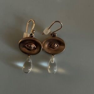 Gabriella Kiss 18K gold earring with Crystal drops